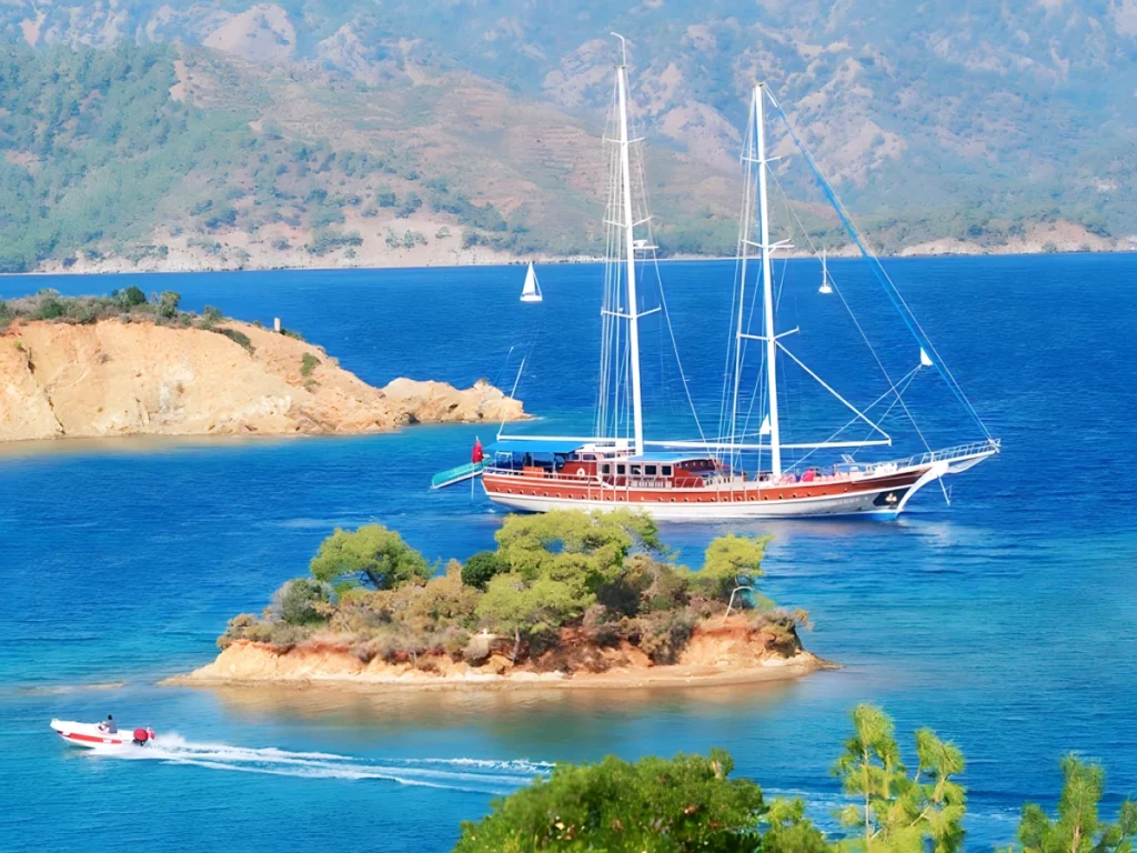 Sailing-the-Turkish-coasts-on-a-traditional-gulet (1)